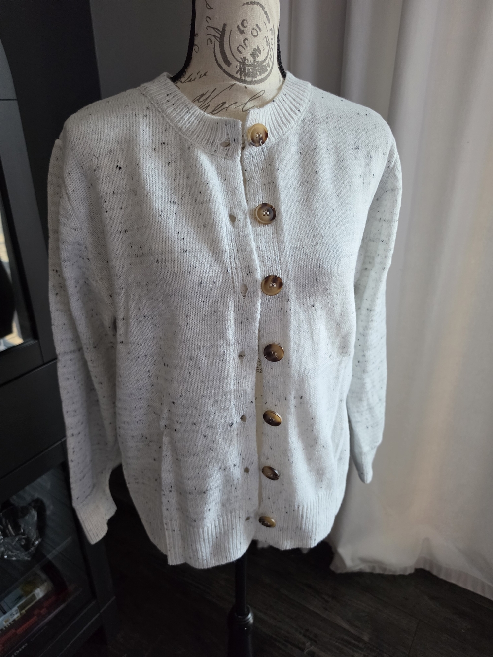 Cozy Knit Button-Front Cardigan Sweater - White - Picture 2 of 6